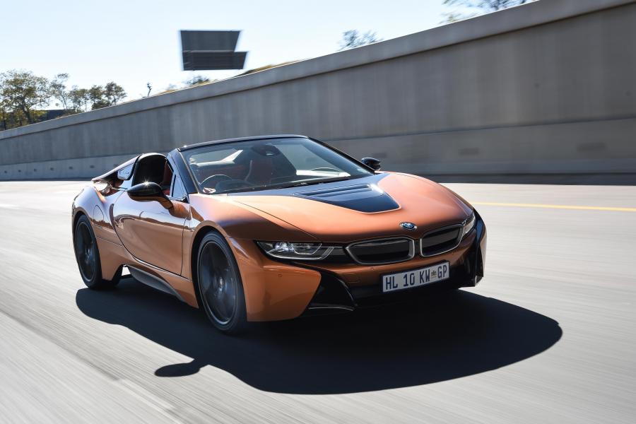  BMW i8 Roadster (I15) 2018 года  (ZA) (фото 38 из 44)